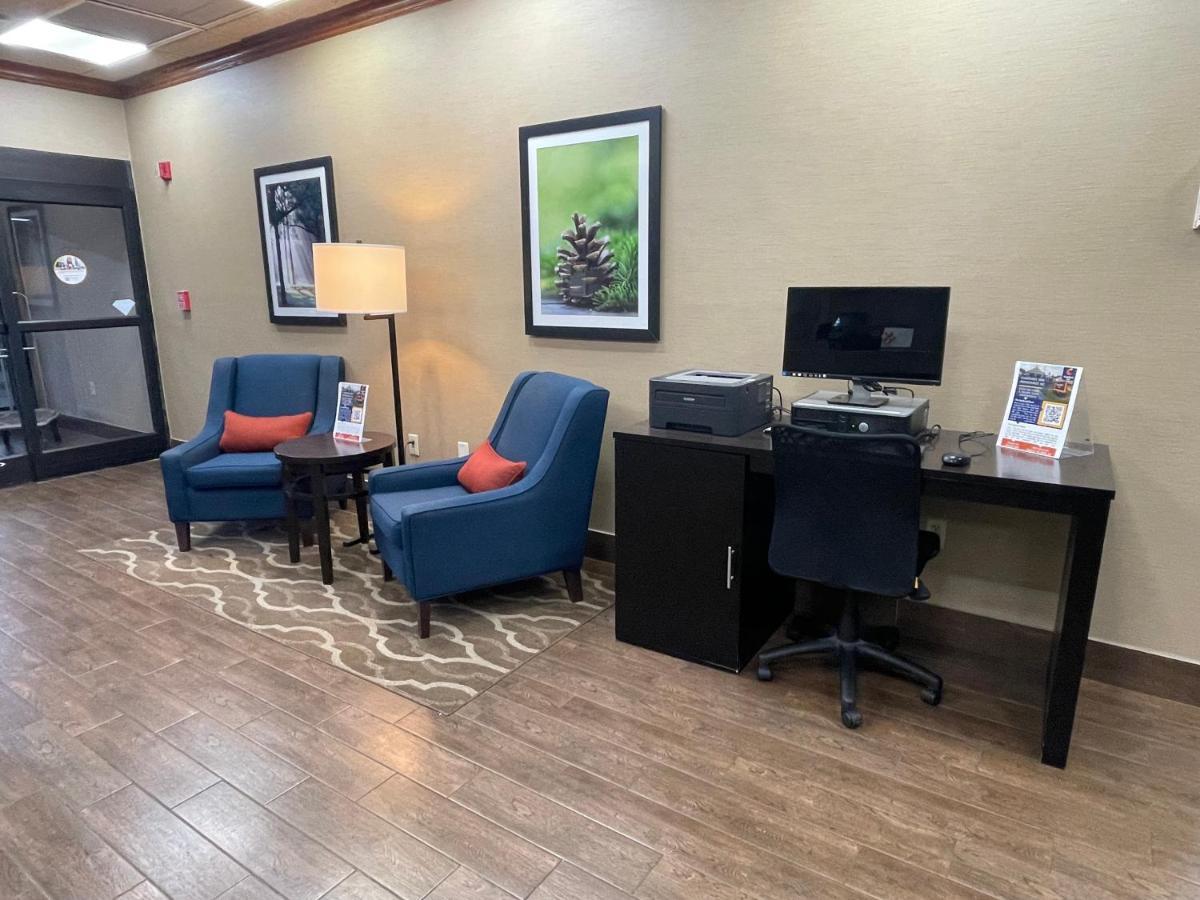 Comfort Inn Pinehurst - Southern Pines Экстерьер фото